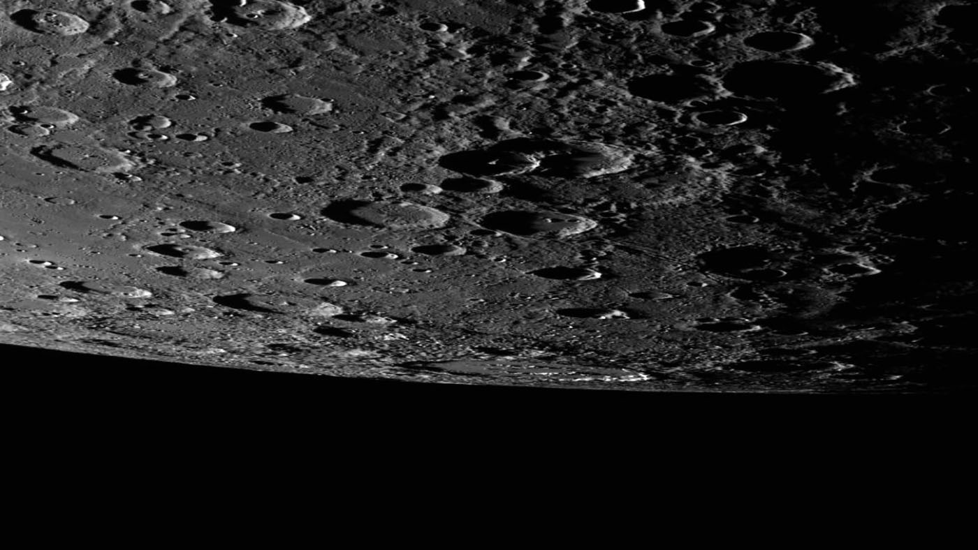 Mercury bottom view